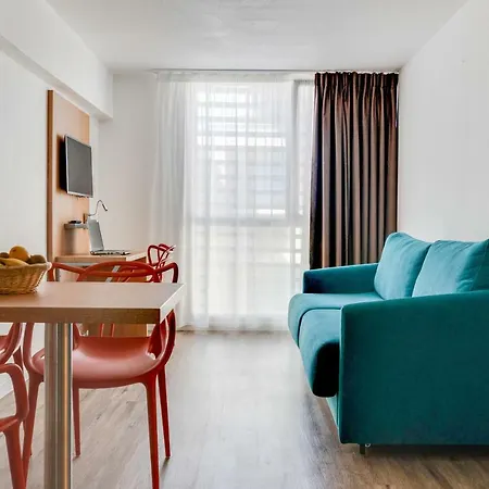 Residhotel Galerie Tatry 3* Bordéus