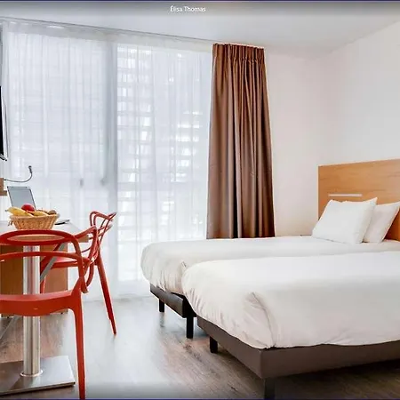 Lägenhetshotell Residhotel Galerie Tatry Bordeaux