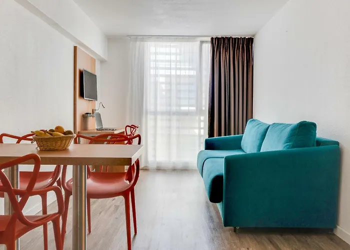Residhotel Galerie Tatry 3* Burdeos